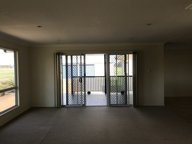 53 Hogan Street, Dalby QLD 4405