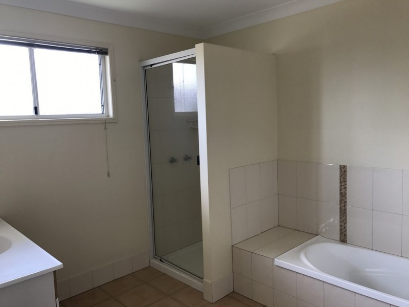 53 Hogan Street, Dalby QLD 4405