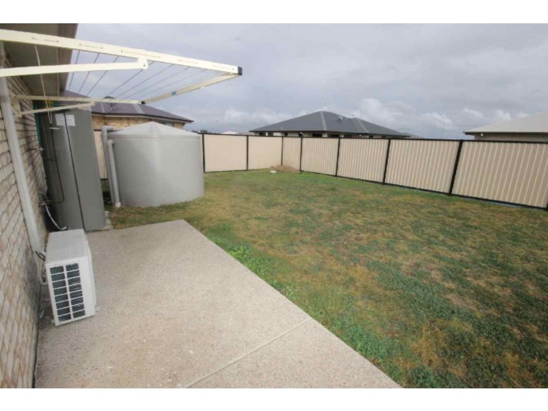 5 Pine Street, Dalby QLD 4405