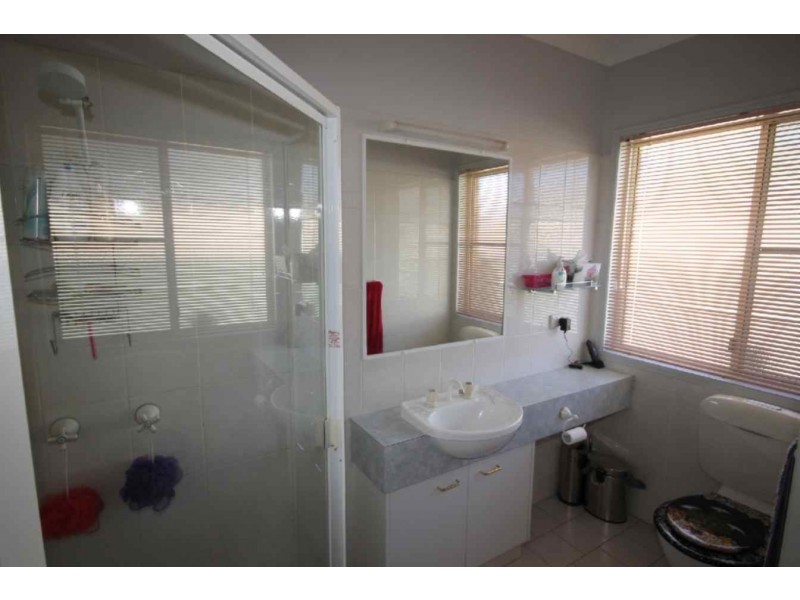 3 Azalea Court, Dalby QLD 4405