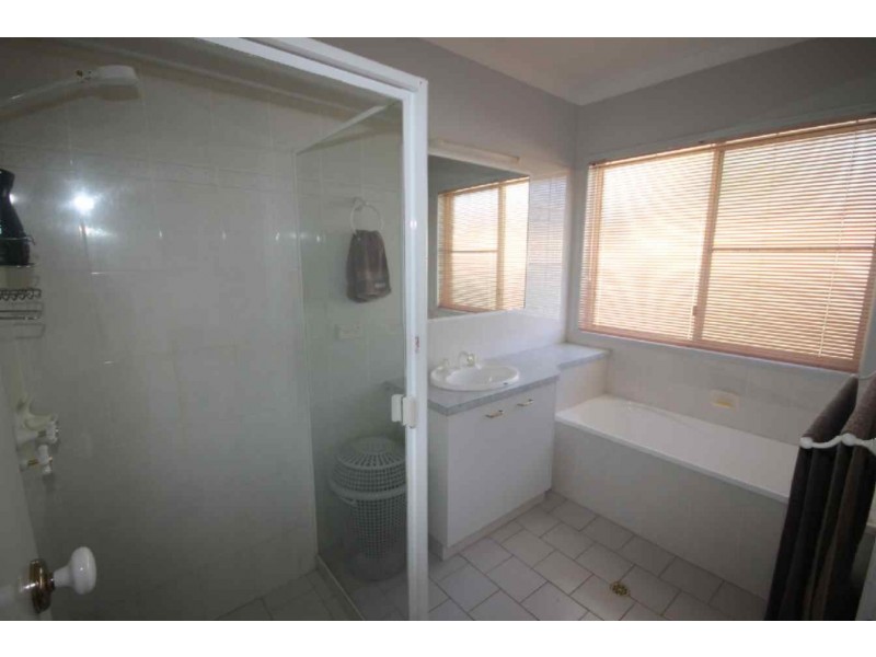 3 Azalea Court, Dalby QLD 4405