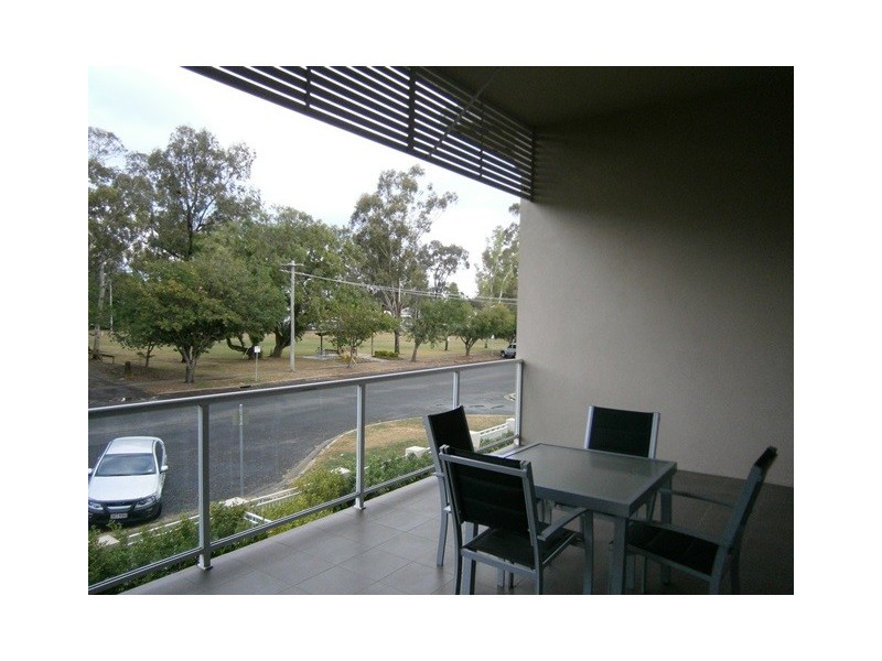 6/76 Pratten Street, Dalby QLD 4405