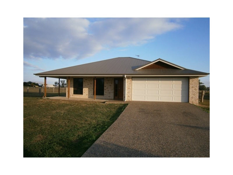 18 Vanessa Drive, Dalby QLD 4405