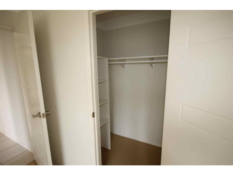 5 Pine Street, Dalby QLD 4405