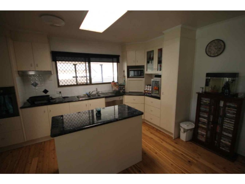 22 Ayrton Street, Dalby QLD 4405