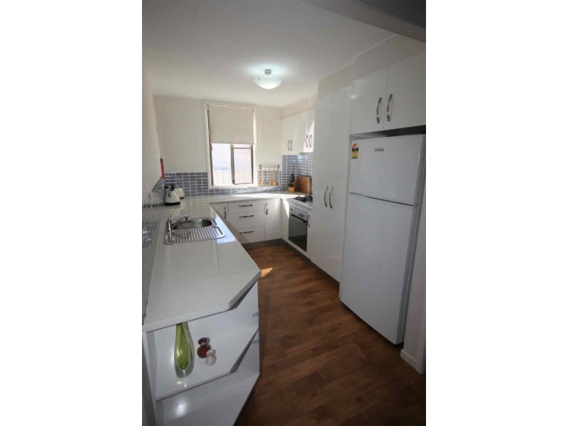 96 Pratten Street, Dalby QLD 4405