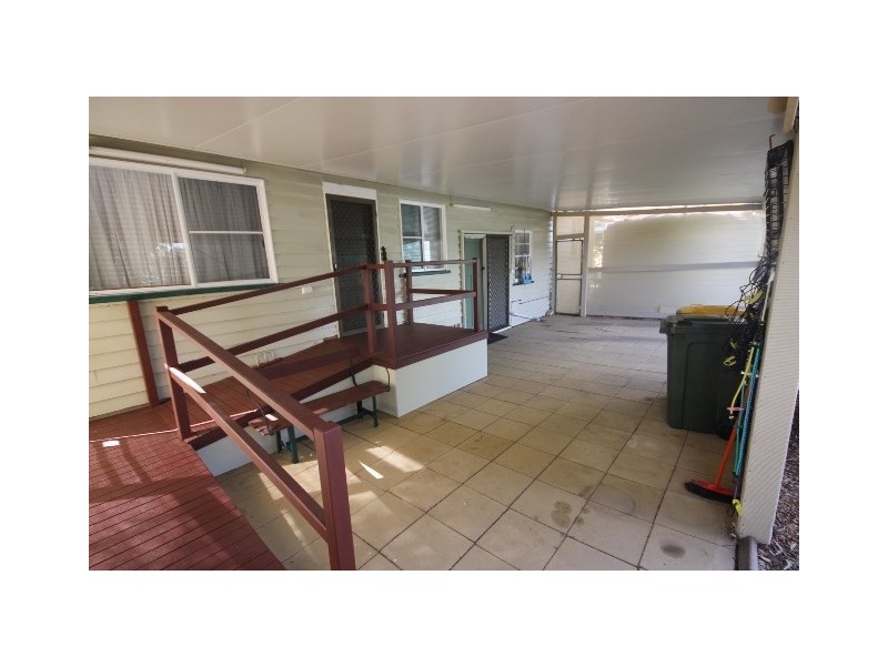 70 Hickey Street, Jandowae QLD 4410