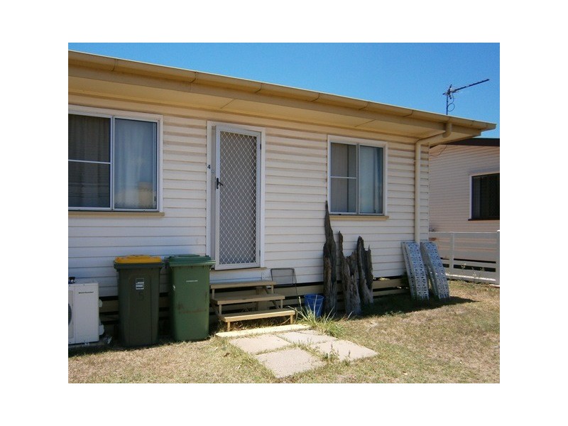 4/108 Edward Street, Dalby QLD 4405