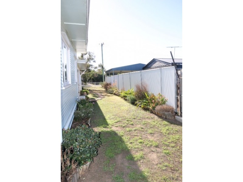 20 Knox Street, Dalby QLD 4405