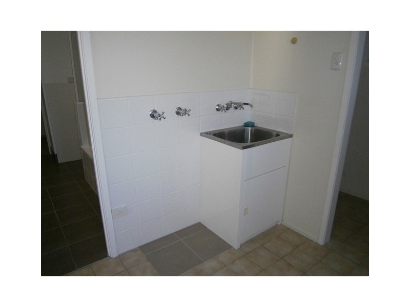 12 Curtis Street, Dalby QLD 4405