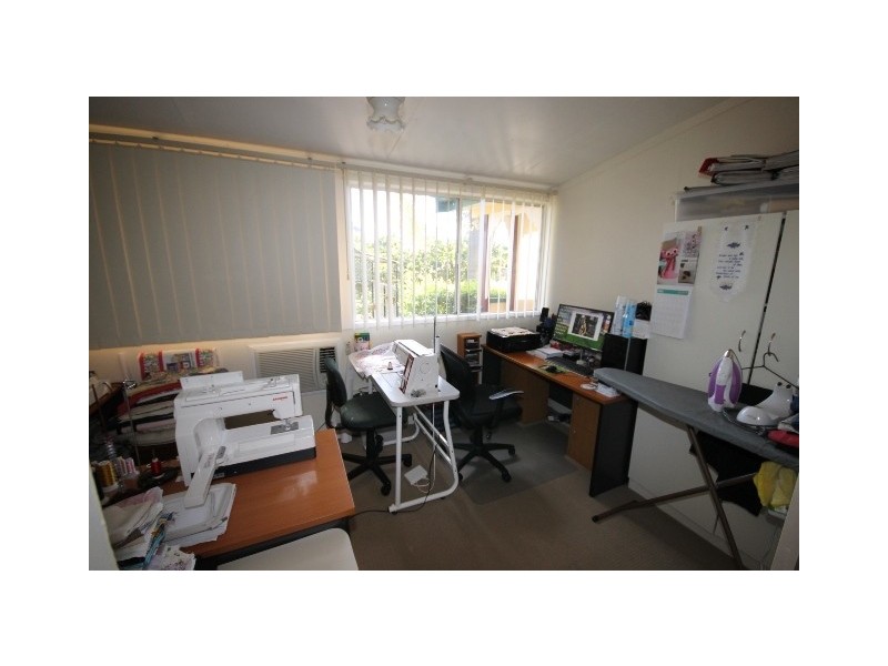 5 Wooburn Street, Dalby QLD 4405