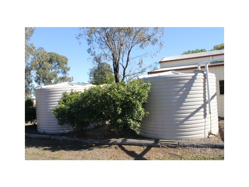 30 Weale Street, Dalby QLD 4405