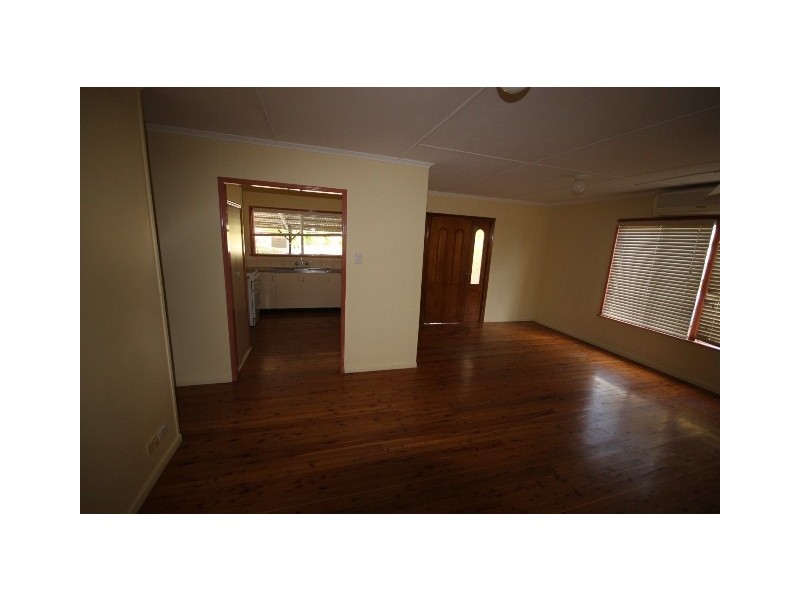 50 Geisel Street, Dalby QLD 4405
