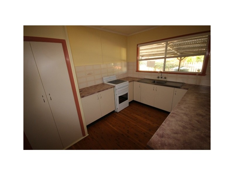 50 Geisel Street, Dalby QLD 4405