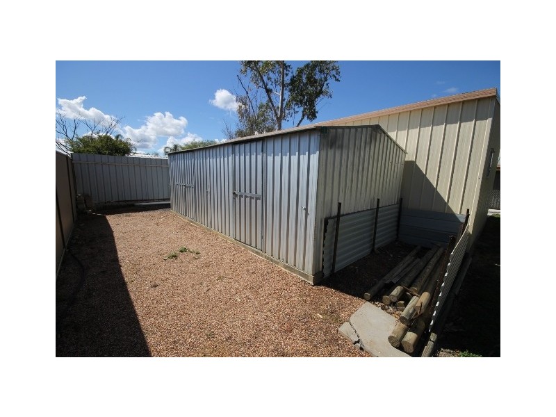 7 College Cres, Dalby QLD 4405
