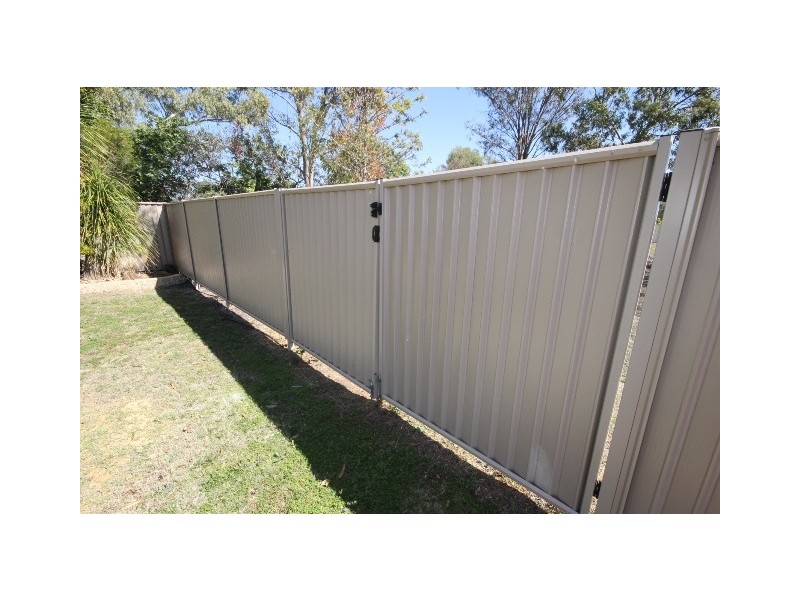 7 College Cres, Dalby QLD 4405