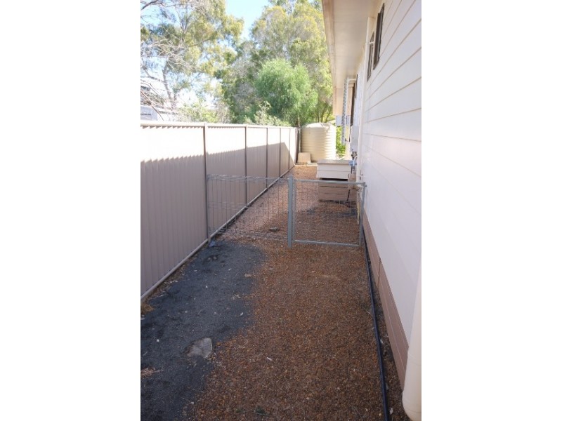 7 College Cres, Dalby QLD 4405