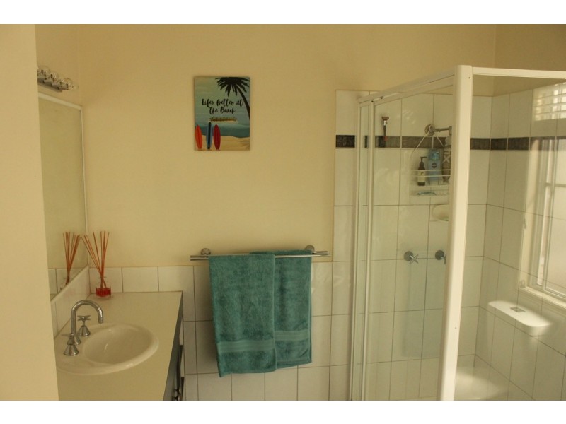 8 Delma Court, Dalby QLD 4405