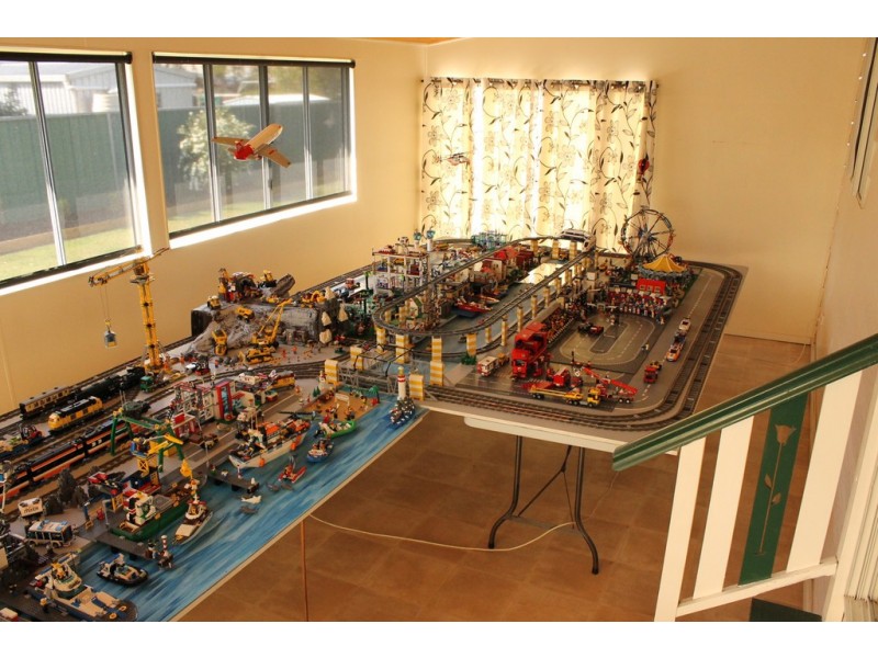 8 Delma Court, Dalby QLD 4405