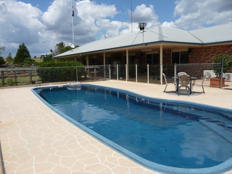. “BAR-K” and “PINNEENA”, Chinchilla QLD 4413