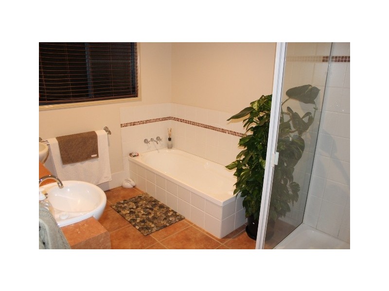 15 Banksia Street, Dalby QLD 4405