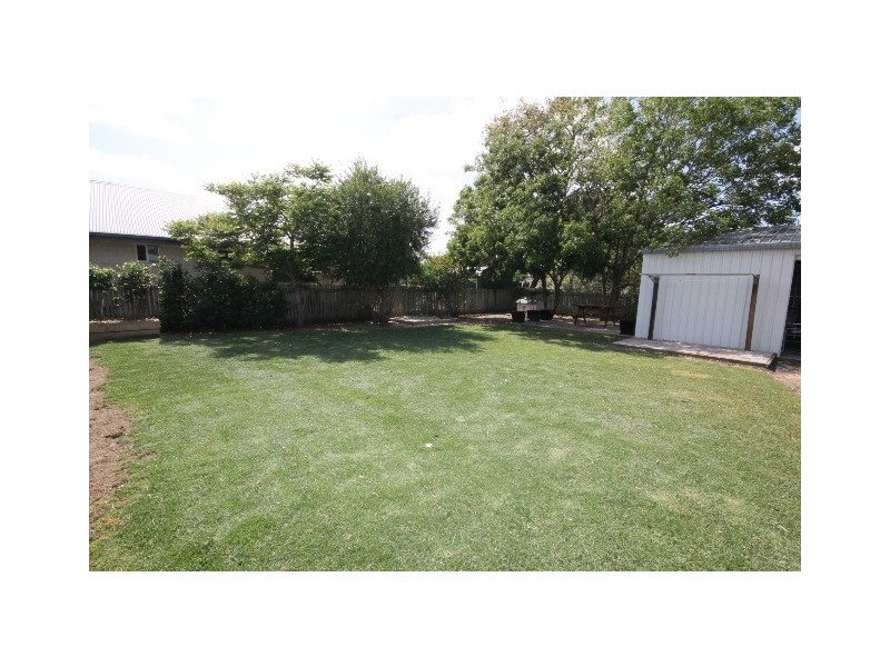4 Bell Court, Dalby QLD 4405