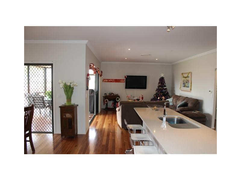 2 GOSDEN DRIVE, Dalby QLD 4405