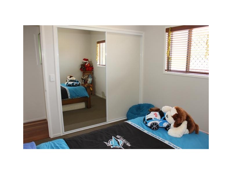 2 GOSDEN DRIVE, Dalby QLD 4405