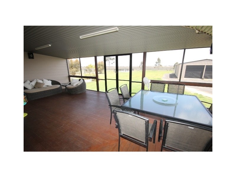 52 Southern Cross Drive, Dalby QLD 4405