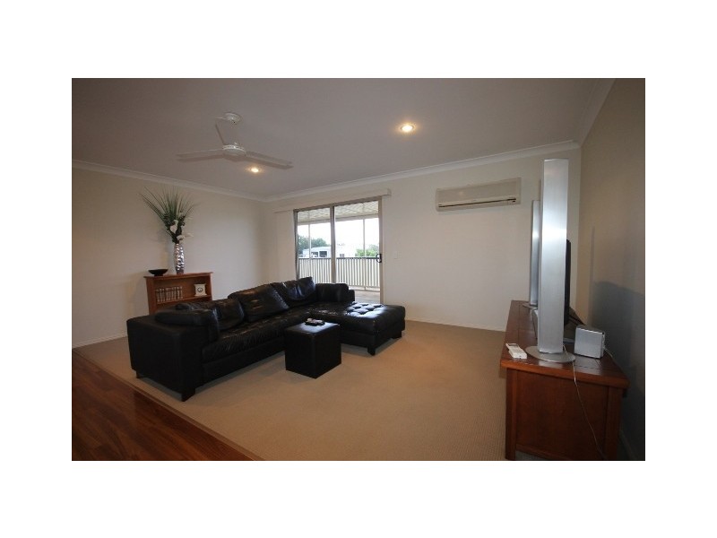 1 Burke Street, Dalby QLD 4405