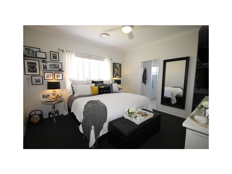 23 Southern Cross Drive, Dalby QLD 4405