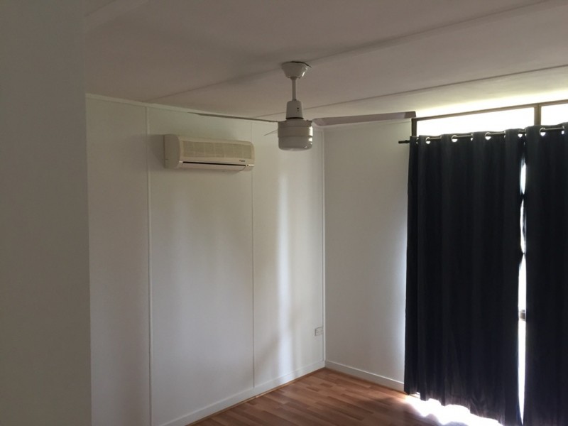 11 Taylor Street, Cecil Plains QLD 4407