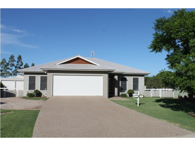 17 Jacaranda Court, Dalby QLD 4405