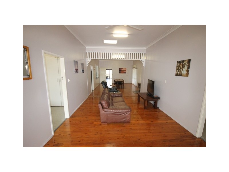 25 Patrick Street, Dalby QLD 4405