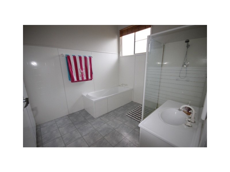 25 Patrick Street, Dalby QLD 4405