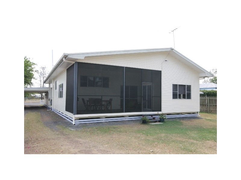 25 Patrick Street, Dalby QLD 4405