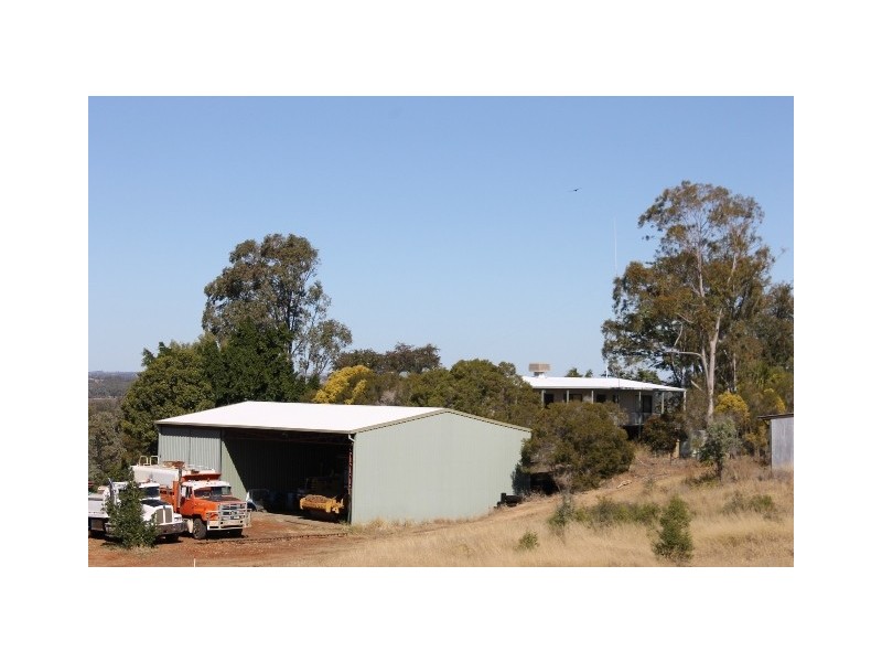 5 Graham Street, Taroom QLD 4420