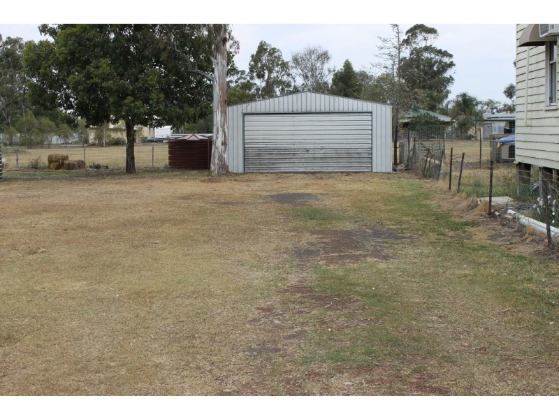 14 Horace Street, Dalby QLD 4405