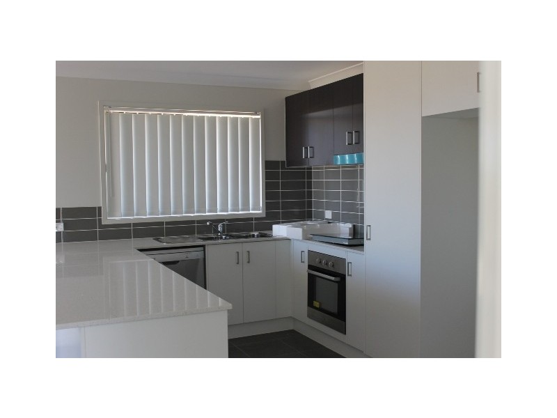 66 Gosden Drive, Dalby QLD 4405