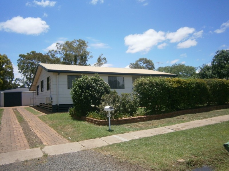 54 Geisel Street, Dalby QLD 4405