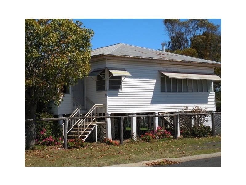 30 Arthur Street, Dalby QLD 4405