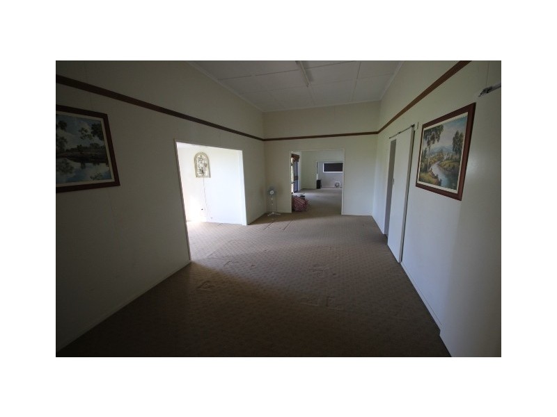 57 Sydney Street, Jandowae QLD 4410