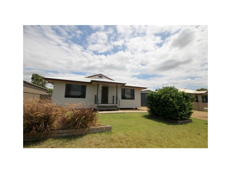 5 Burke Street, Dalby QLD 4405