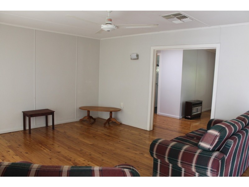 7 Moreton Street, Dalby QLD 4405