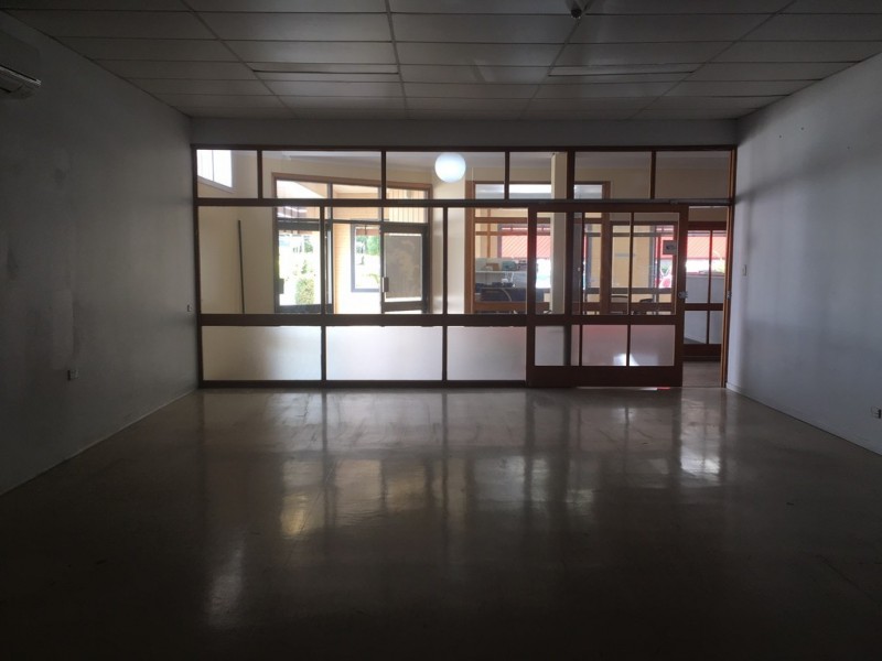 Shop 5 New Street Centre, Dalby QLD 4405