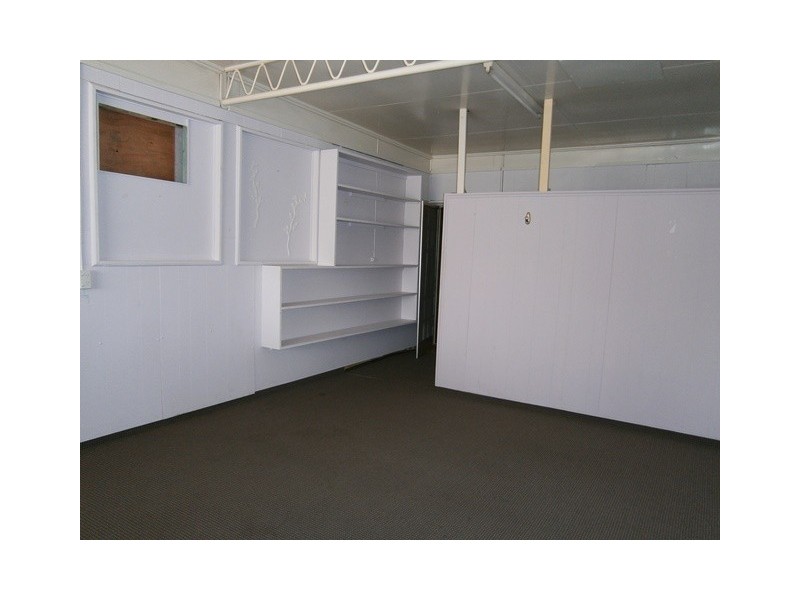 10 Eileen Street, Dalby QLD 4405