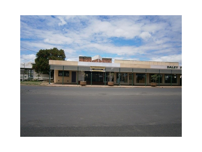 10 Eileen Street, Dalby QLD 4405