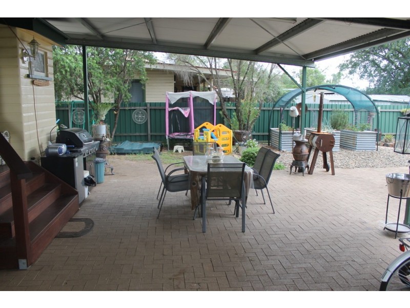 38 Palmer Street, Dalby QLD 4405