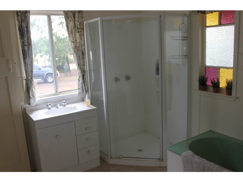 138 Springfield Drive, Dalby QLD 4405