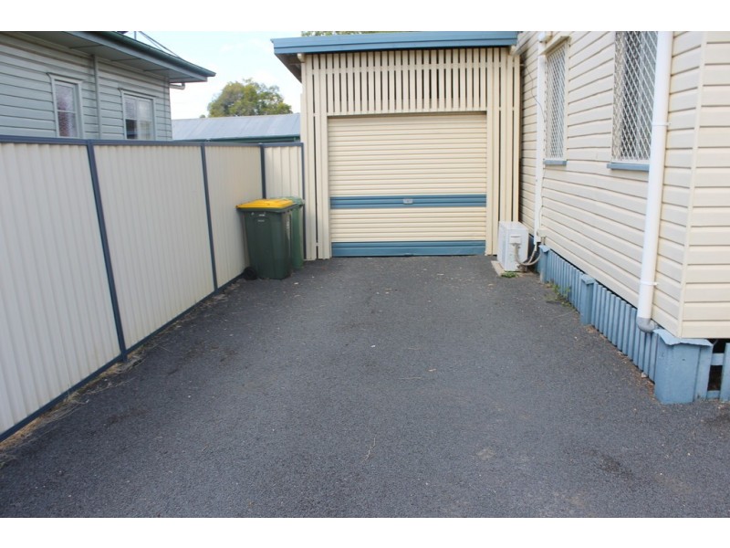 16 Kookaburra Street, Dalby QLD 4405
